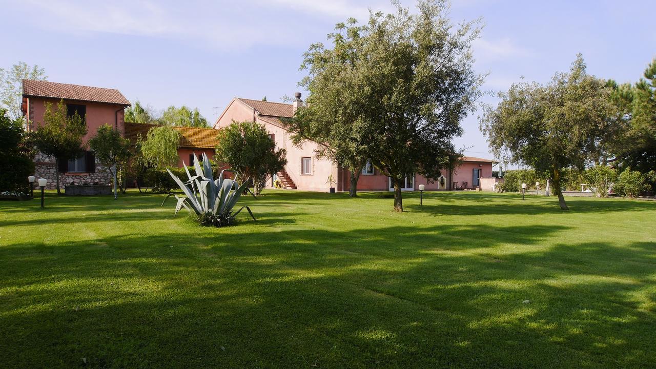 Agriturismo Giardini Di Varrone Ssa Grosseto Dış mekan fotoğraf